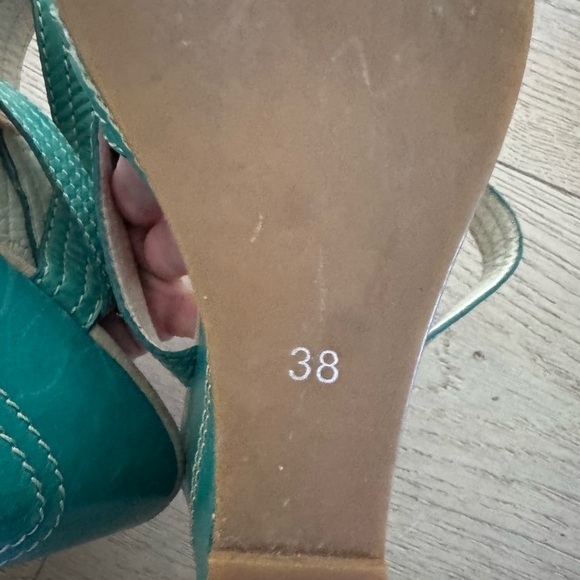 Marc Jacobs Wedge Sandals color- Lagoon size 38 (US 7) - Picture 14 of 16